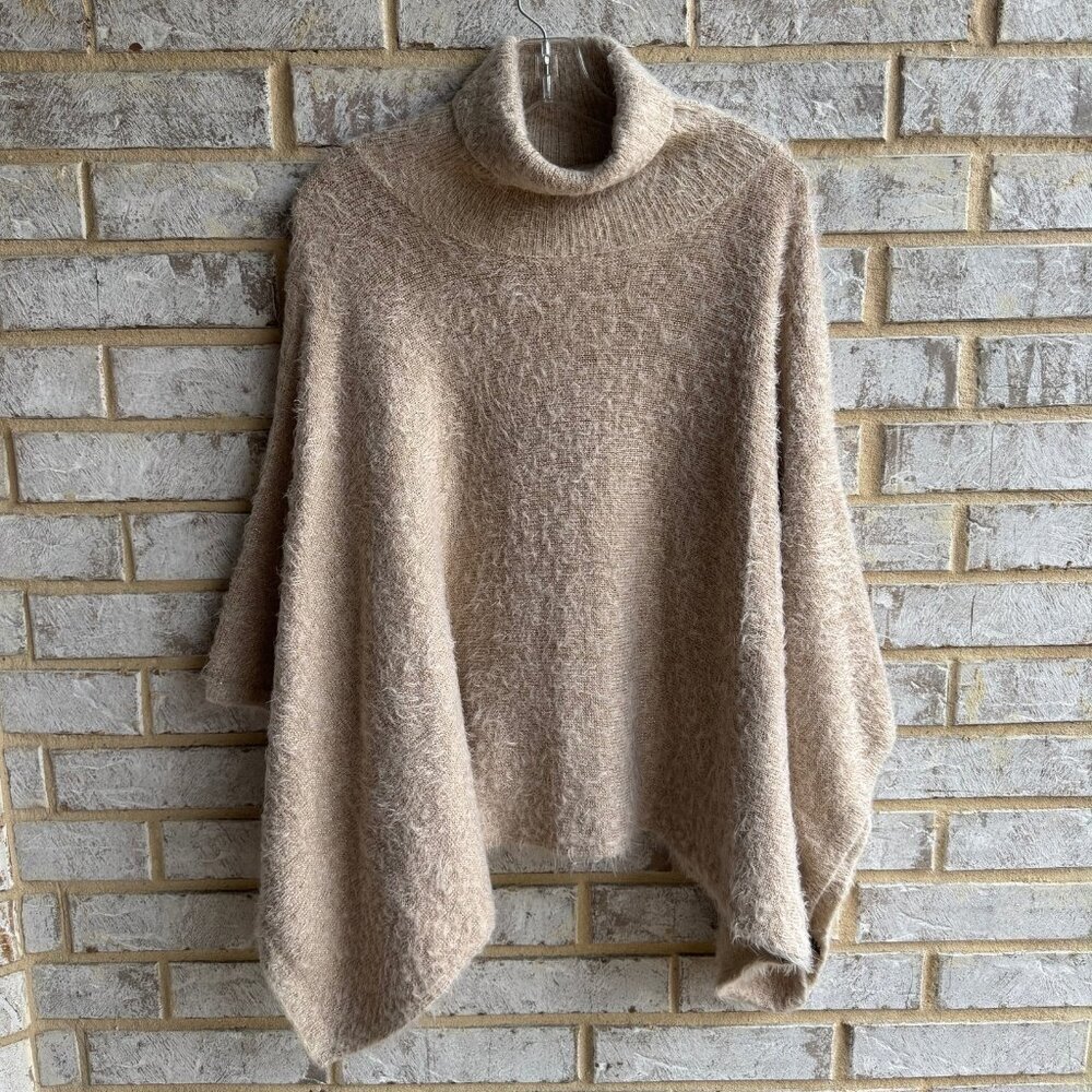 Anthropologie Akemi + Kin Gold Metallic Shimmer Poncho/Sweater Women's Size OS.